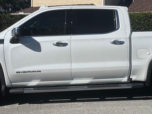 Used 2020 GMC Sierra 1500 SLT w/ SLT Premium Plus Package image 1