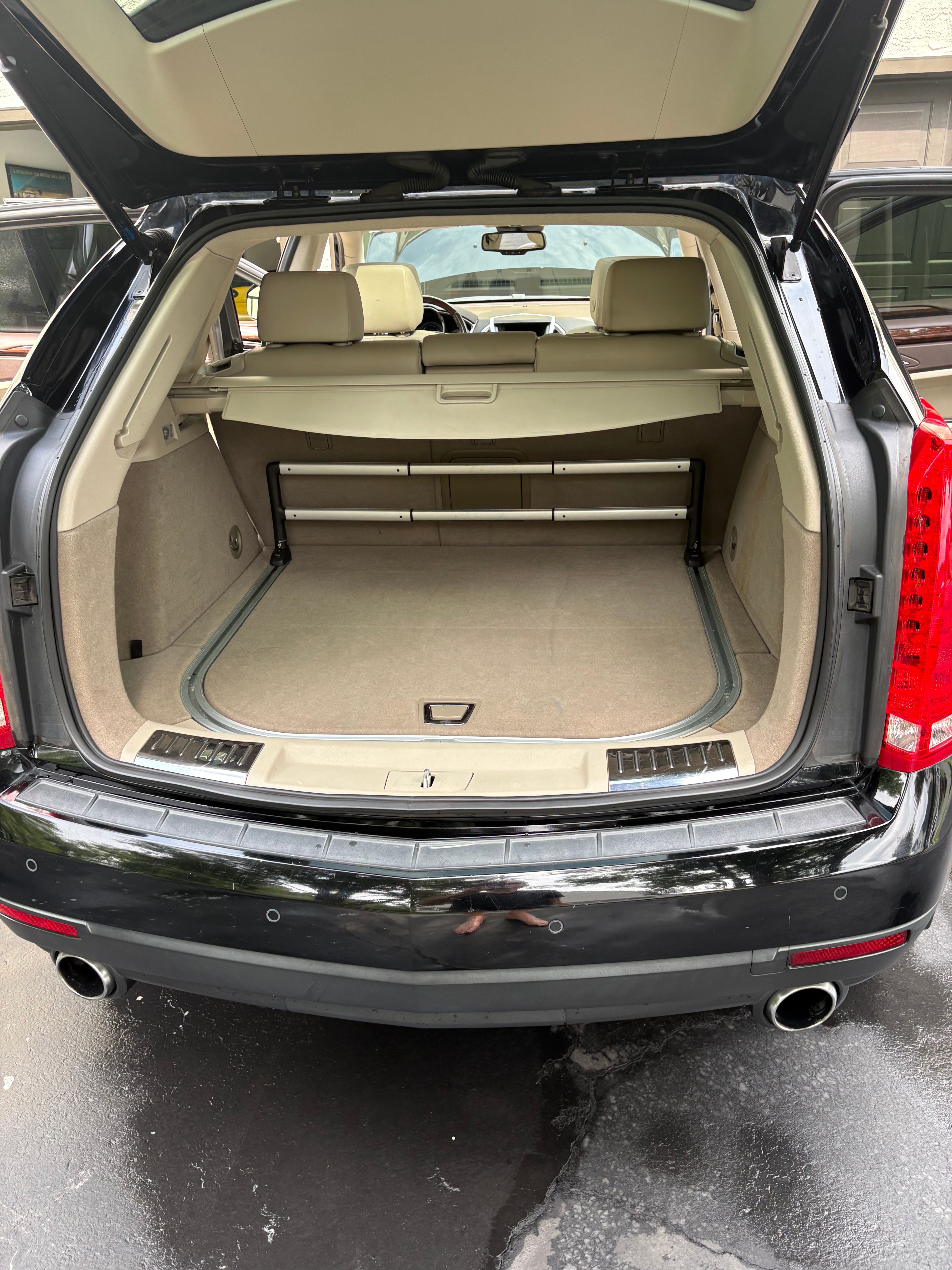 Used 2012 Cadillac SRX Luxury AWD/4WD image 10