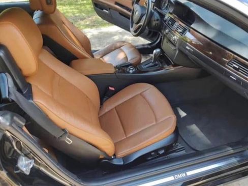 Used 2012 BMW 328i Convertible image 9