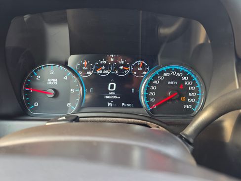 Used 2017 GMC Yukon XL Denali w/ Open Road Package image 12