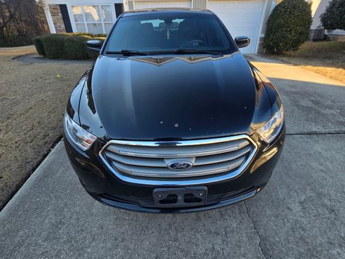 Used 2018 Ford Taurus SEL w/ Equipment Group 201A image 1