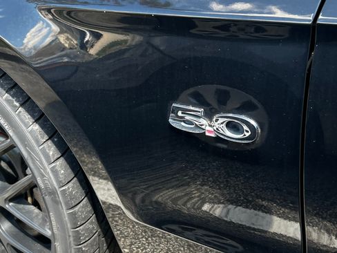 Used 2011 Ford Mustang GT image 11