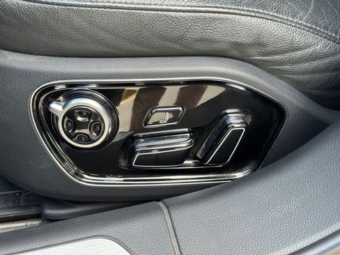 Used 2015 Audi A8 L 3.0T image 23