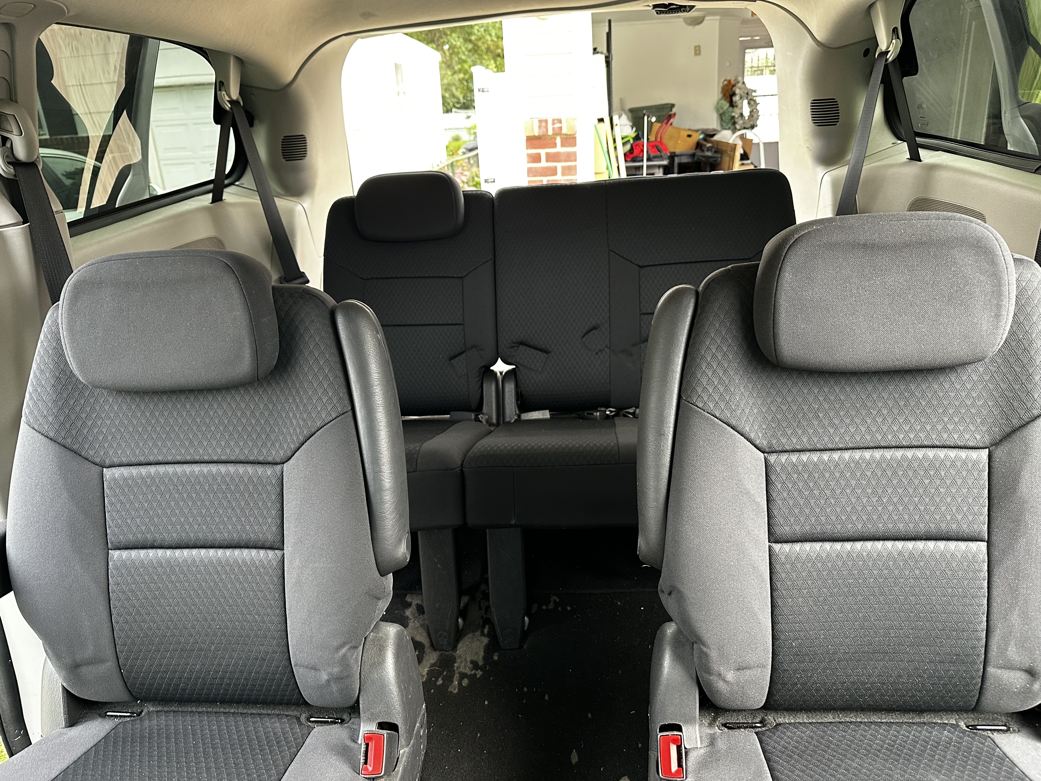 Used 2010 Dodge Grand Caravan SE FWD image 9