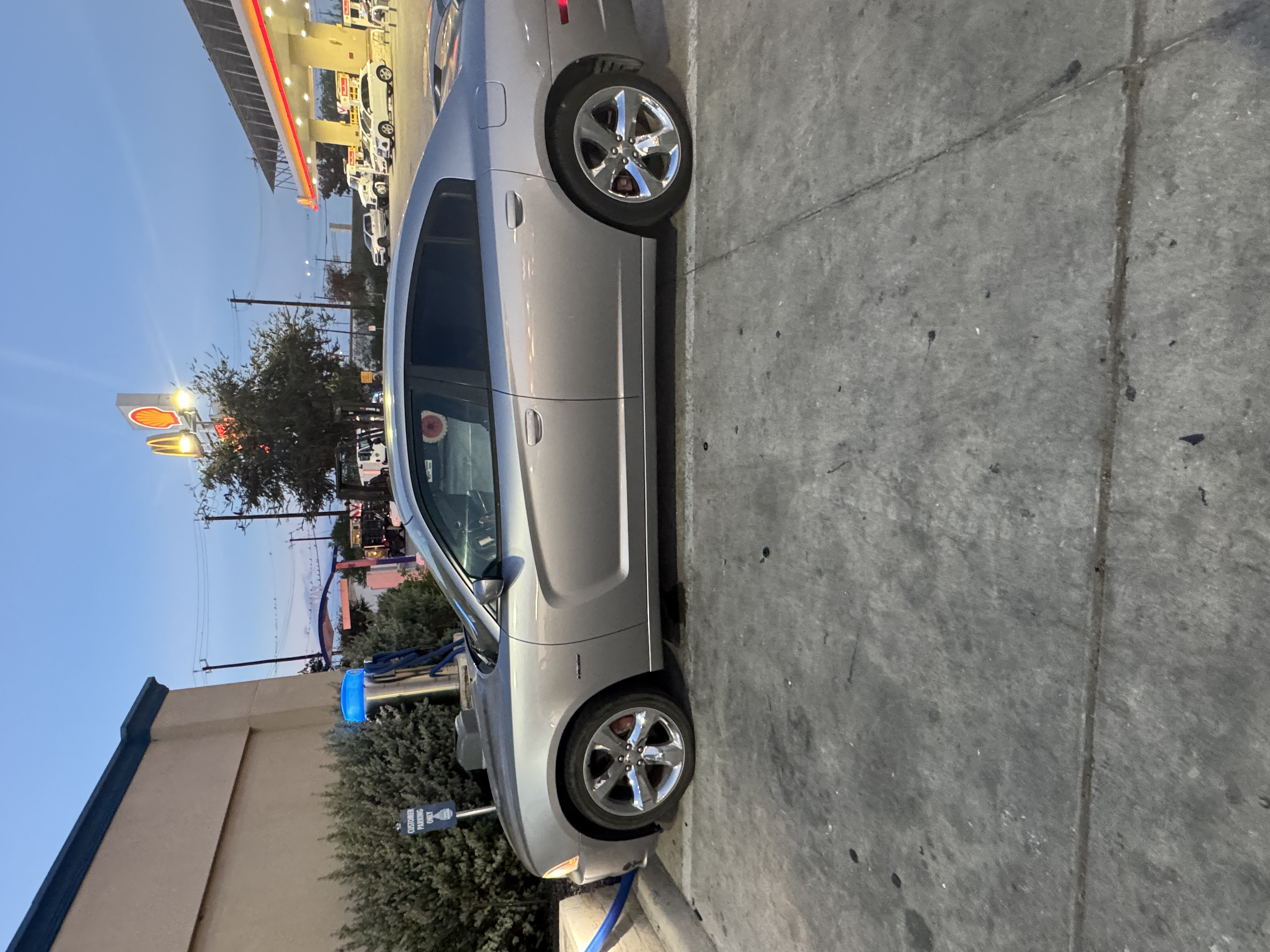 Used 2013 Dodge Charger R/T w/ Wheels & Tunes Group RWD image 11