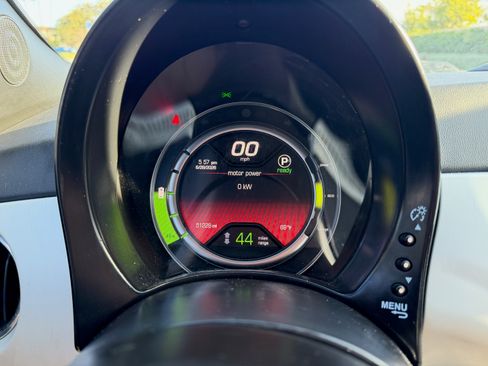 Used 2017 FIAT 500 e w/ Esport Package FWD image 14