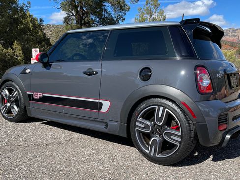 Used 2013 MINI Cooper John Cooper Works FWD image 4