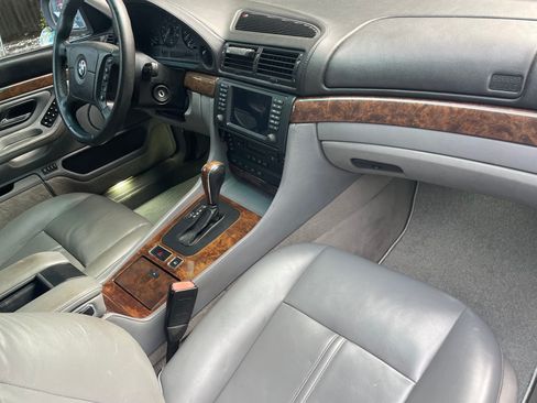 Used 1999 BMW 750iL image 12