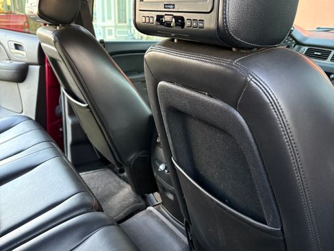 Used 2010 Chevrolet Tahoe LT w/ Suspension Package, Off-Road image 11