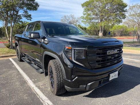 Used 2023 GMC Sierra 1500 Elevation w/ Elevation Premium Package image 1