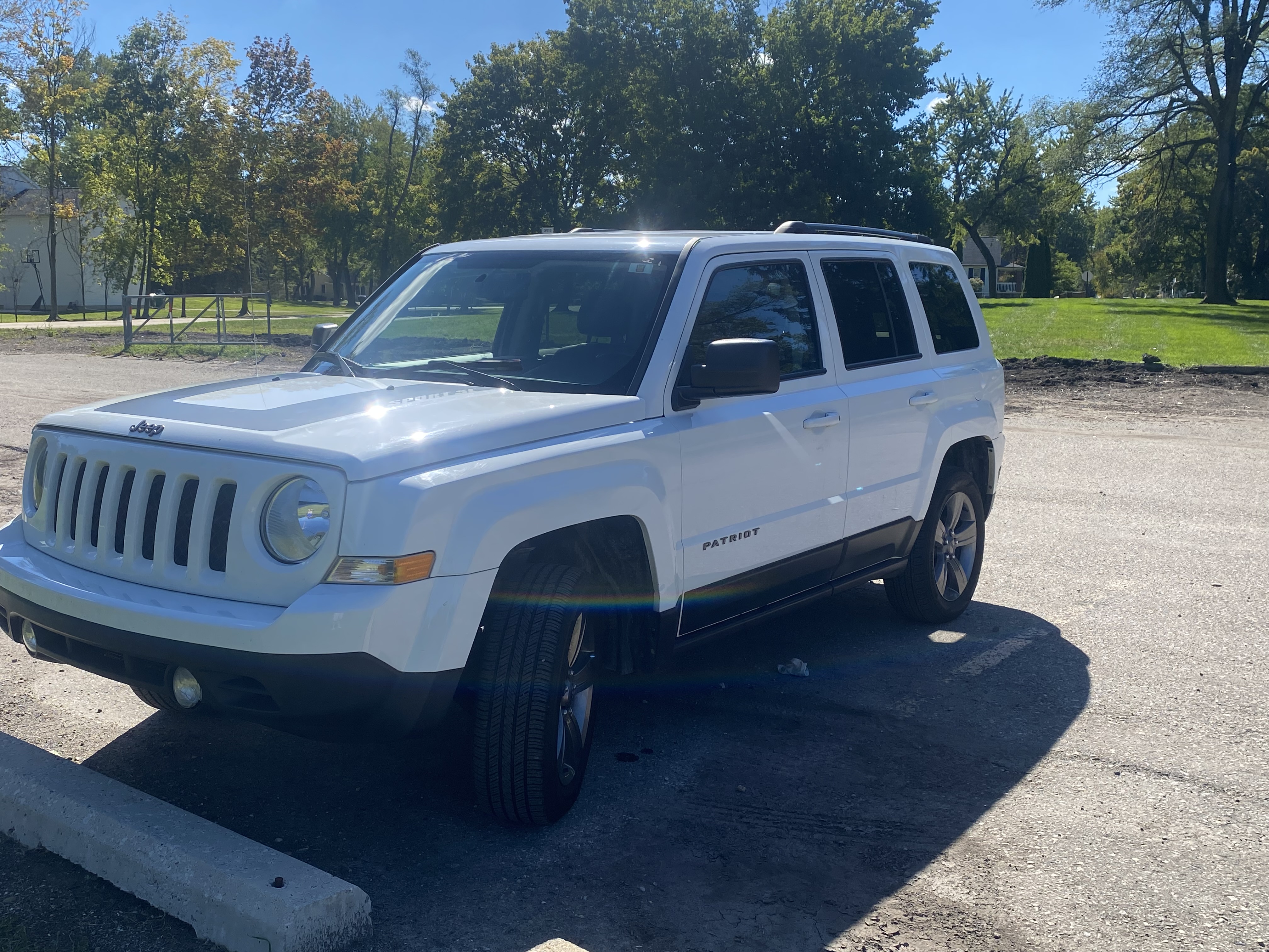 Used 2017 Jeep Patriot Sport w/ Power Value Group FWD image 1