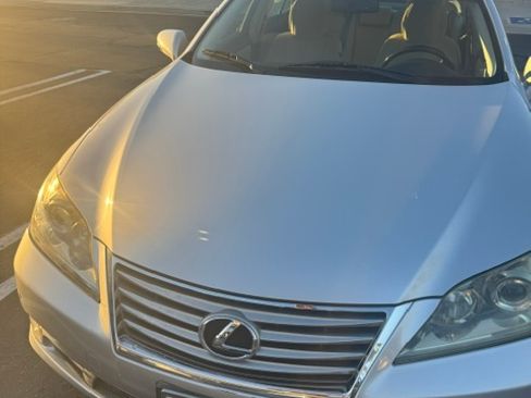 Used 2011 Lexus ES 350 FWD image 8