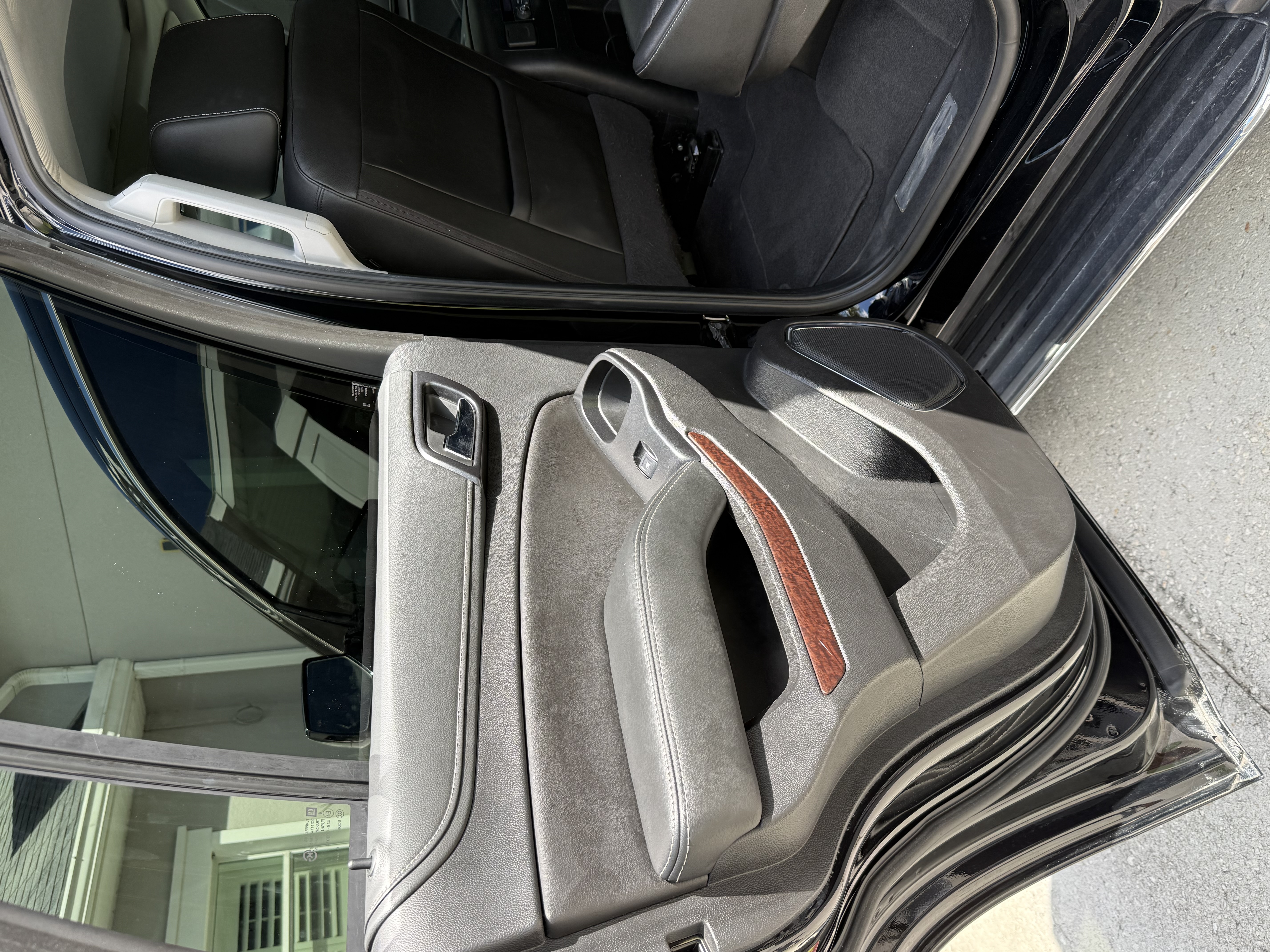 Used 2020 GMC Yukon SLT AWD/4WD image 17