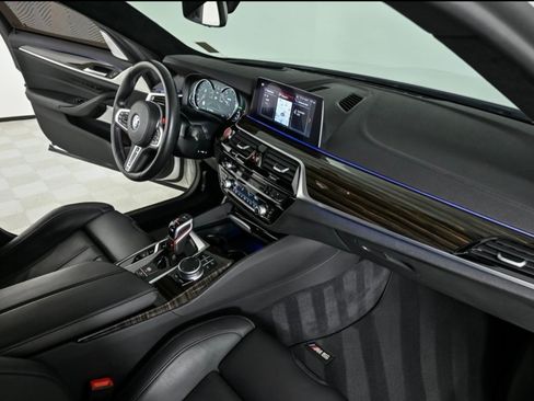 Used 2019 BMW M5 w/ Executive Package image 12