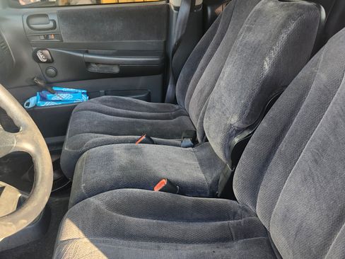 Used 2003 Dodge Dakota Sport image 6