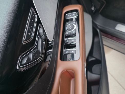 Used 2024 Lincoln Aviator Reserve w/ Equipment Group 201A image 14