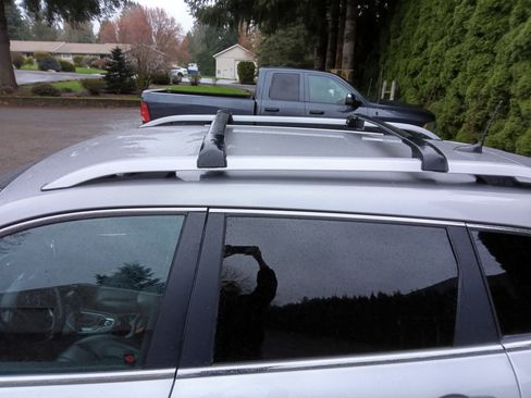 Used 2019 Jeep Cherokee Latitude Plus w/ Cold Weather Group image 9