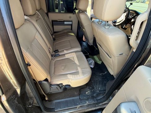 Used 2016 Ford F250 Lariat w/ Lariat Ultimate Package image 9