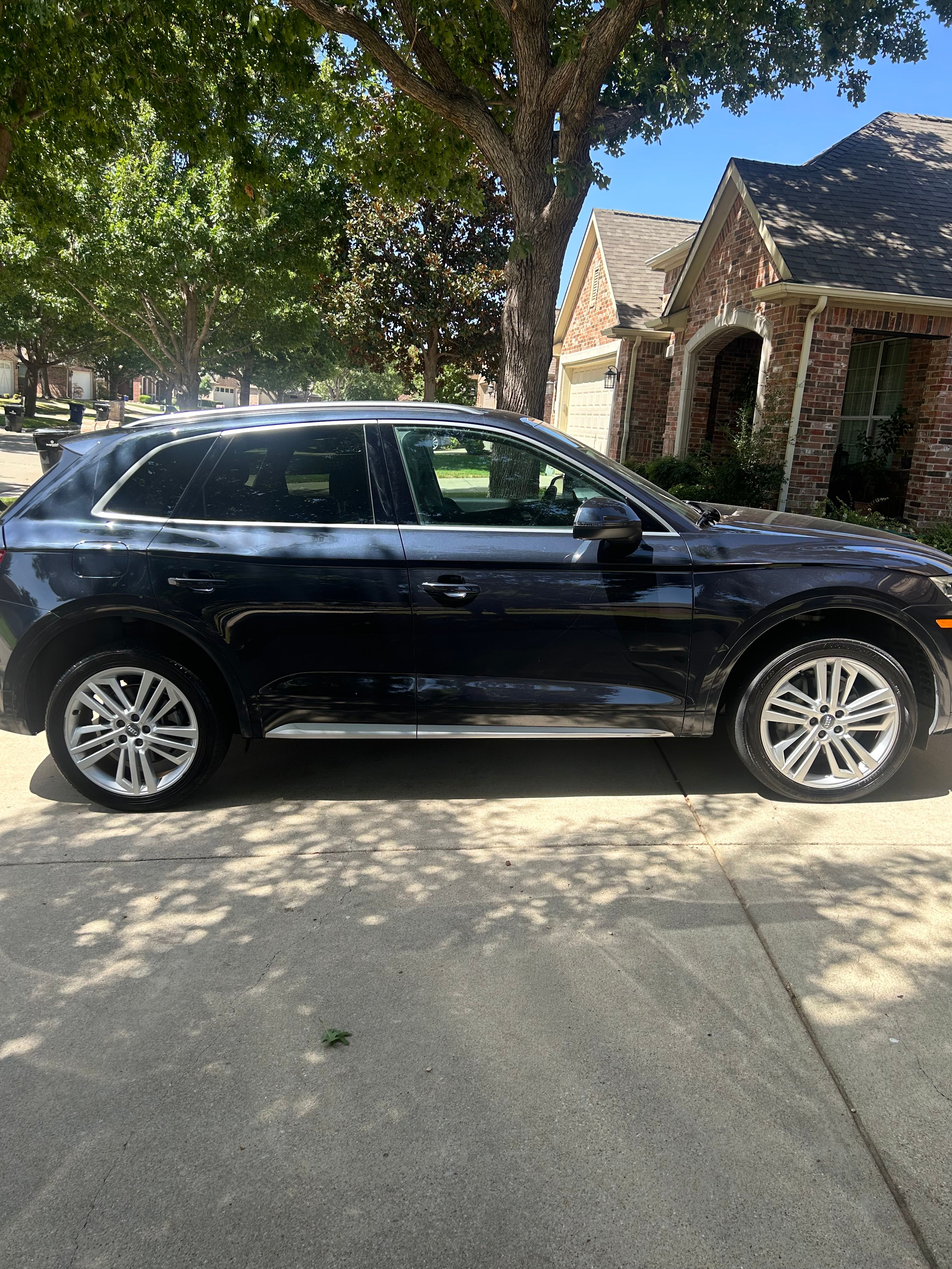 Used 2018 Audi Q5 2.0T Premium Plus w/ Premium Plus Package AWD/4WD image 4