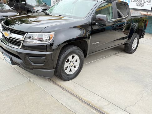 Used 2020 Chevrolet Colorado W/T w/ WT Convenience Package image 1