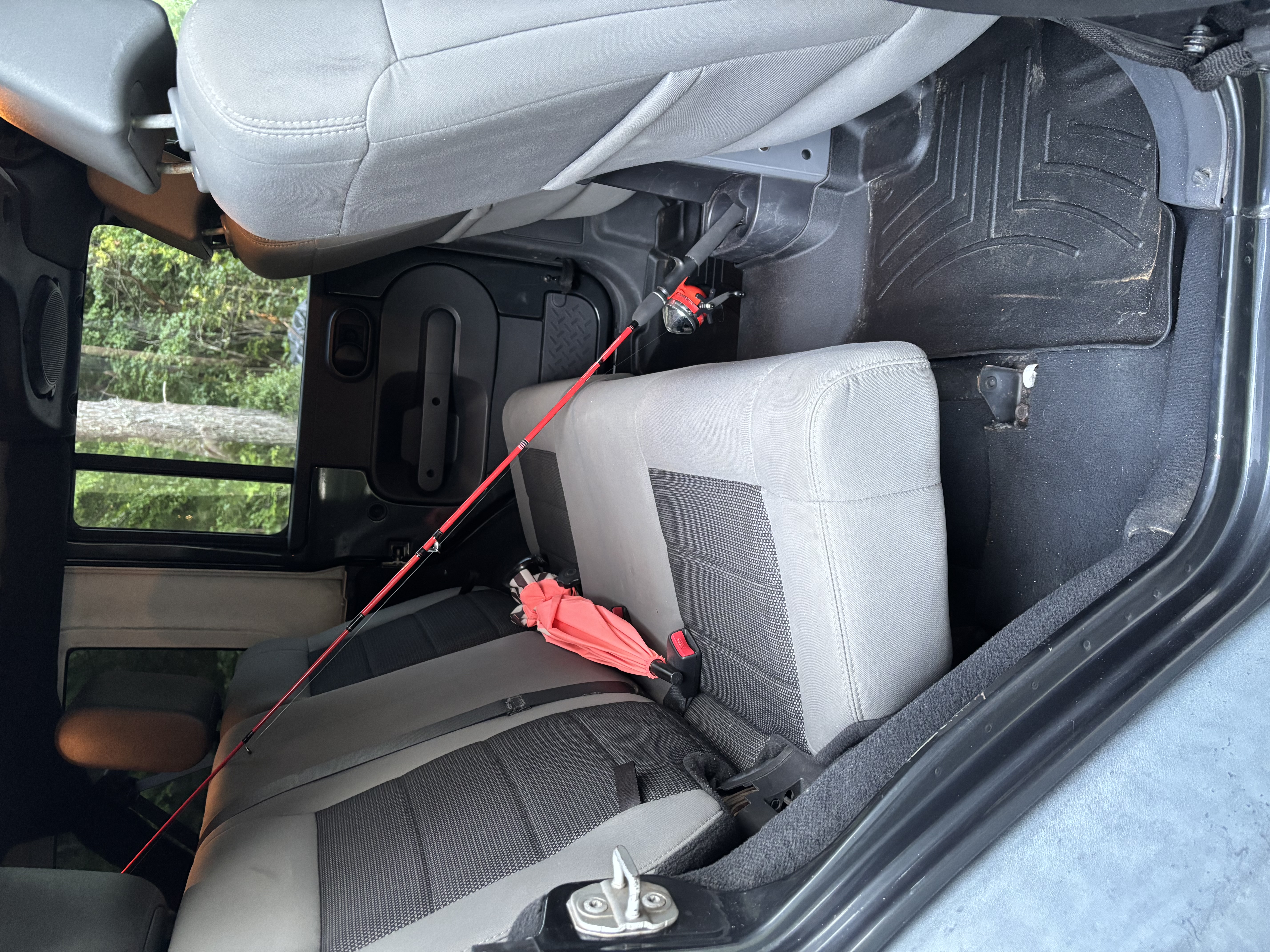 Used 2010 Jeep Wrangler Unlimited Sport AWD/4WD image 12
