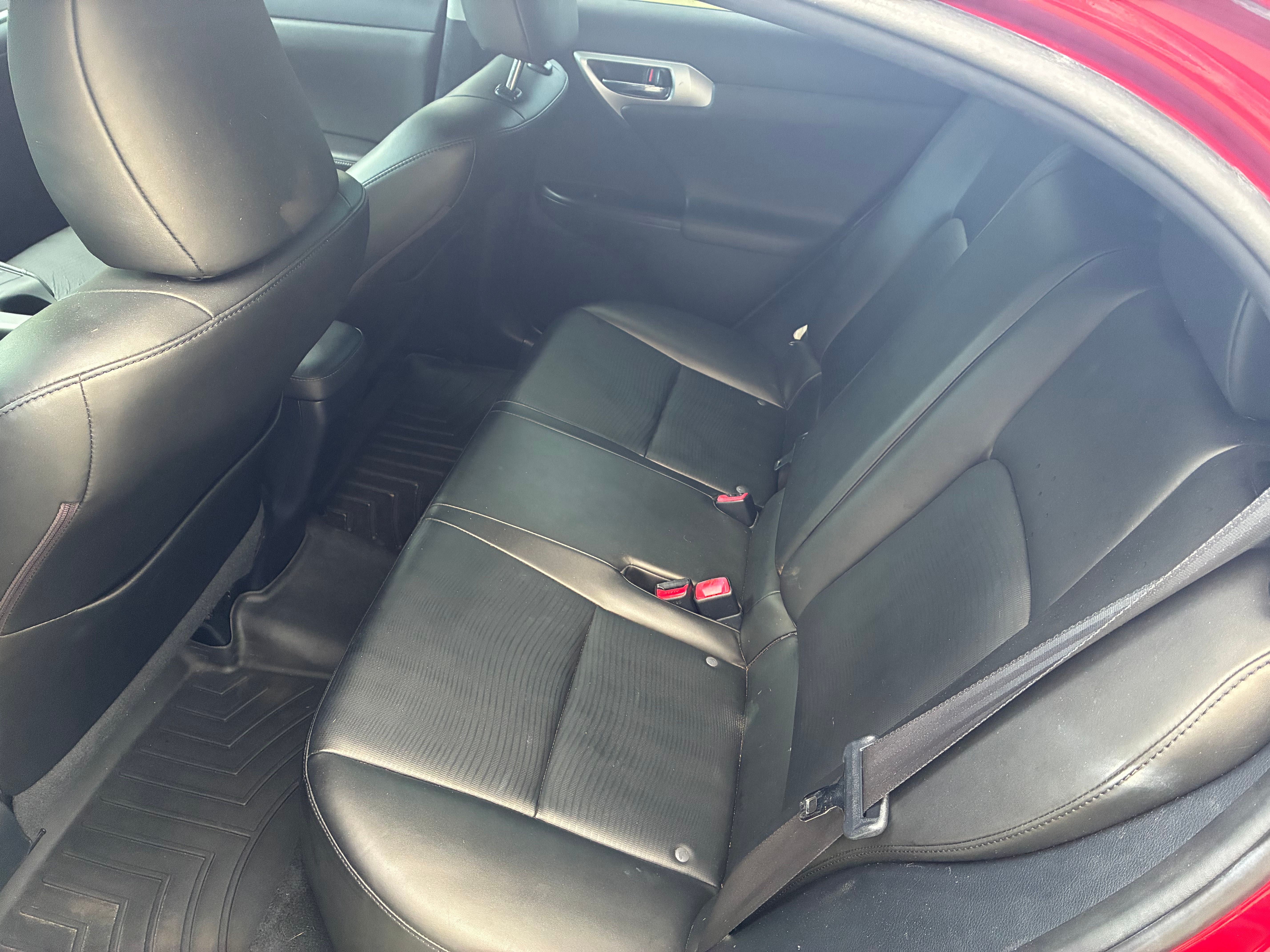 Used 2012 Lexus CT 200h Premium FWD image 8