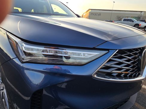 Used 2025 Acura MDX SH-AWD w/ Technology Package image 2