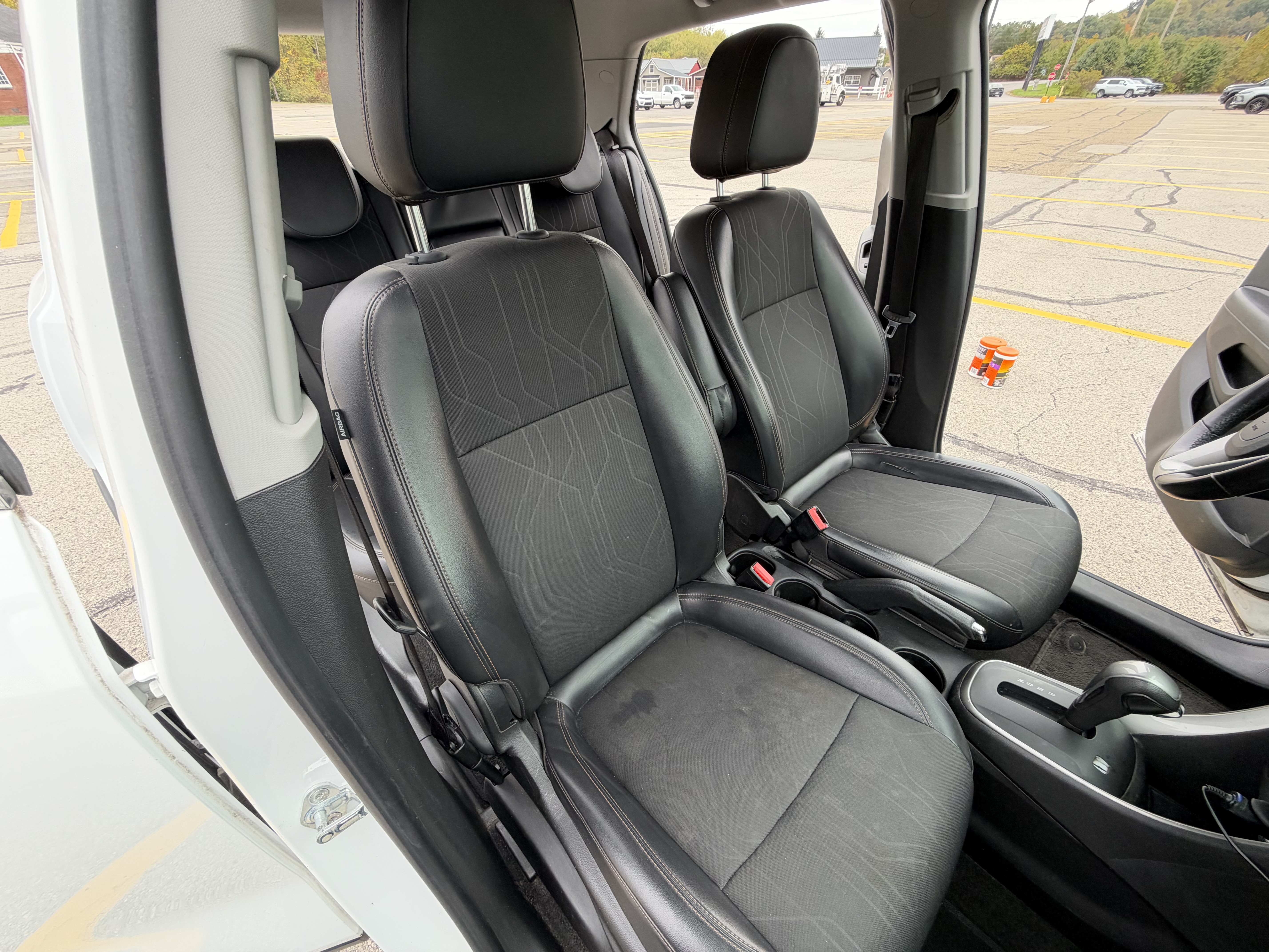 Used 2019 Chevrolet Trax LT w/ LT Convenience Package AWD/4WD image 13