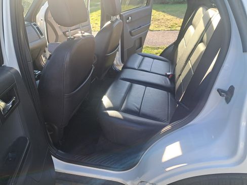 Used 2008 Ford Escape Limited image 17