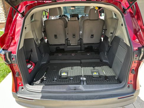 Used 2021 Toyota Sienna LE FWD image 14