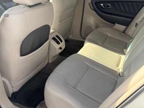 Used 2011 Ford Taurus SEL w/ 202A Rapid Spec Order Code image 13