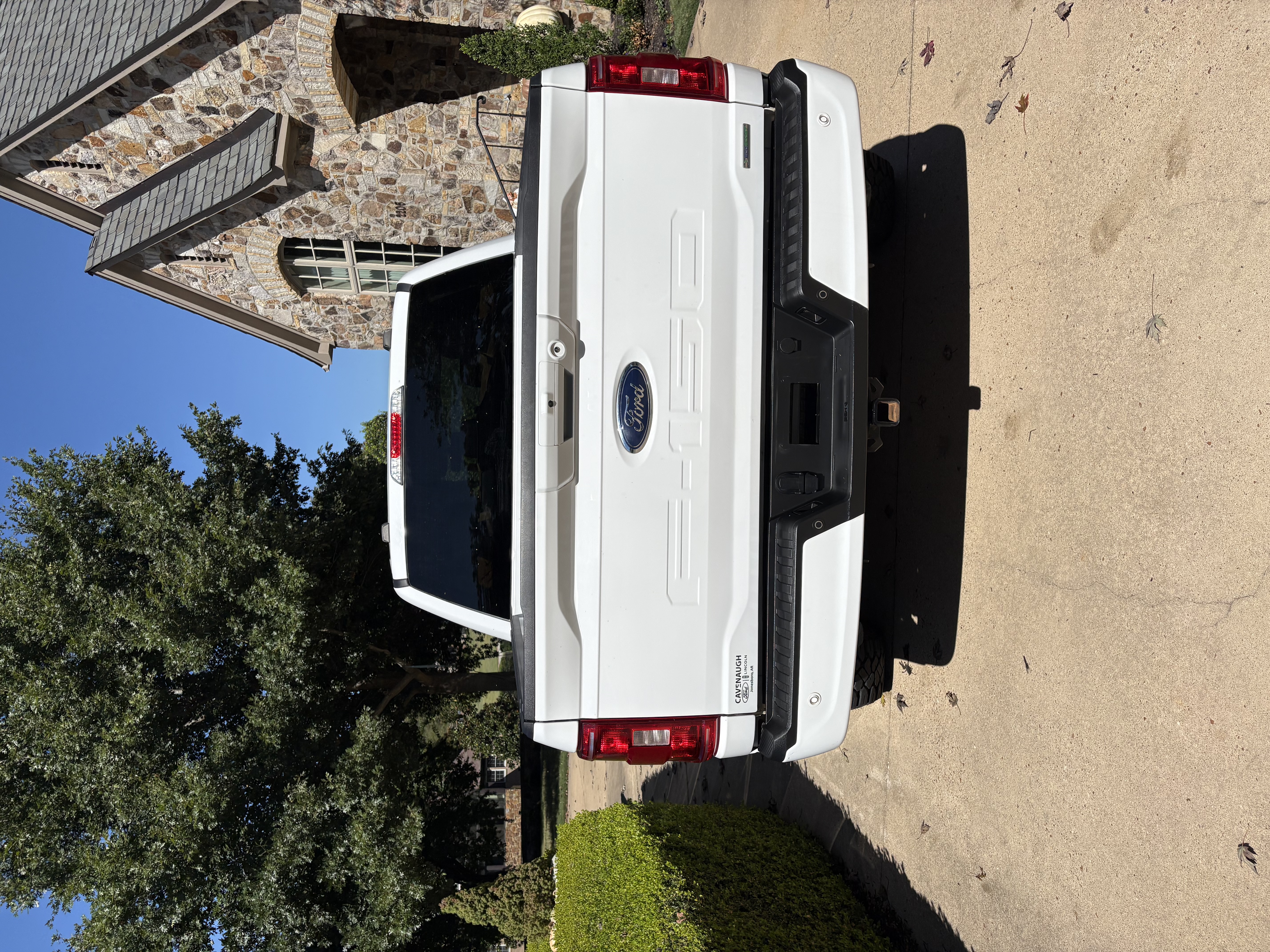 Used 2022 Ford F150 XLT w/ Equipment Group 302A High AWD/4WD image 4