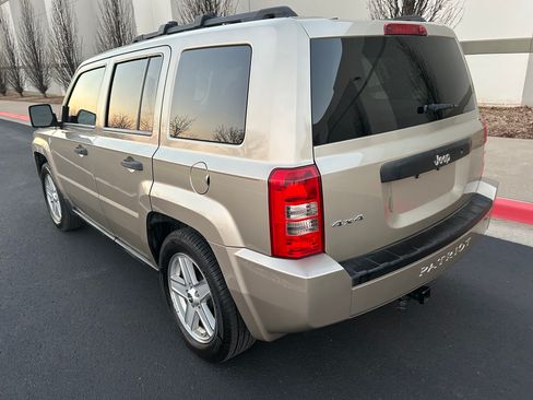 Used 2010 Jeep Patriot Sport image 4