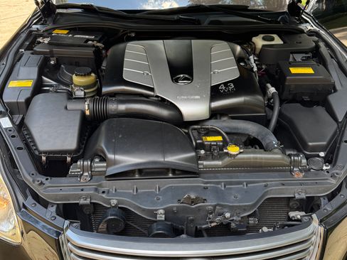 Used 2002 Lexus SC 430 Convertible image 19