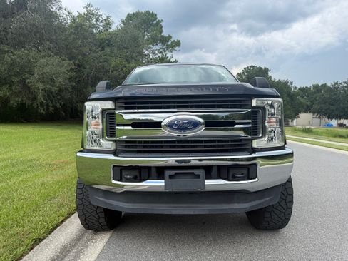 Used 2018 Ford F250 XLT AWD/4WD image 11