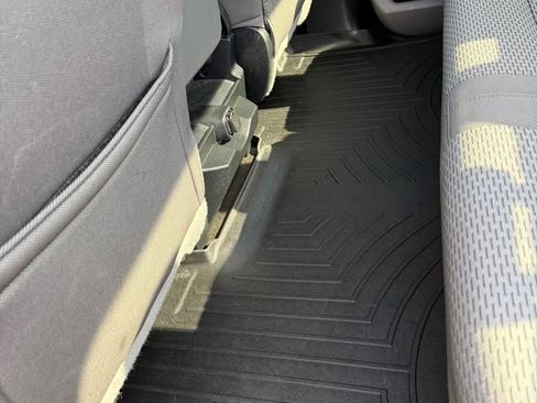 Used 2018 Ford F250 XLT image 11