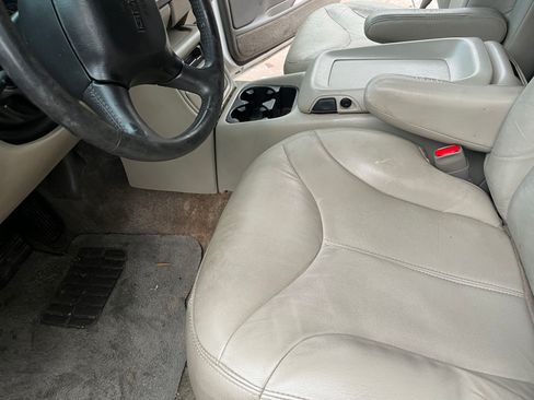 Used 2000 GMC Yukon SLT w/ SLT Marketing Opt Pkg image 6