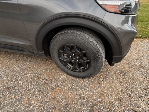 Used 2022 Ford Explorer Timberline image 14