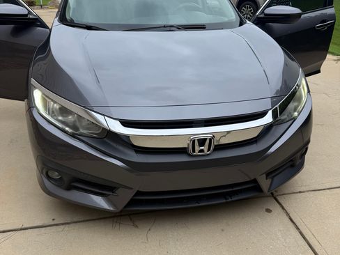 Used 2016 Honda Civic EX-T image 1