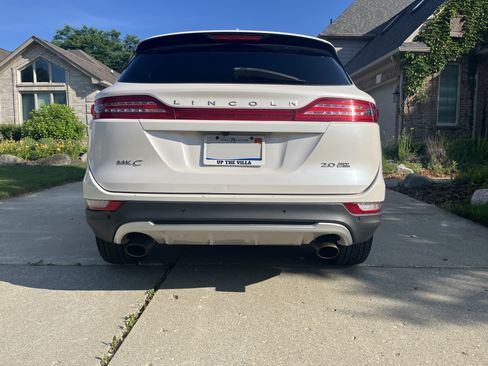Used 2015 Lincoln MKC AWD w/ Equipment Group 101A Select image 11
