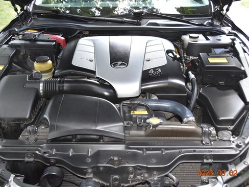 Used 2002 Lexus SC 430 Convertible RWD image 10