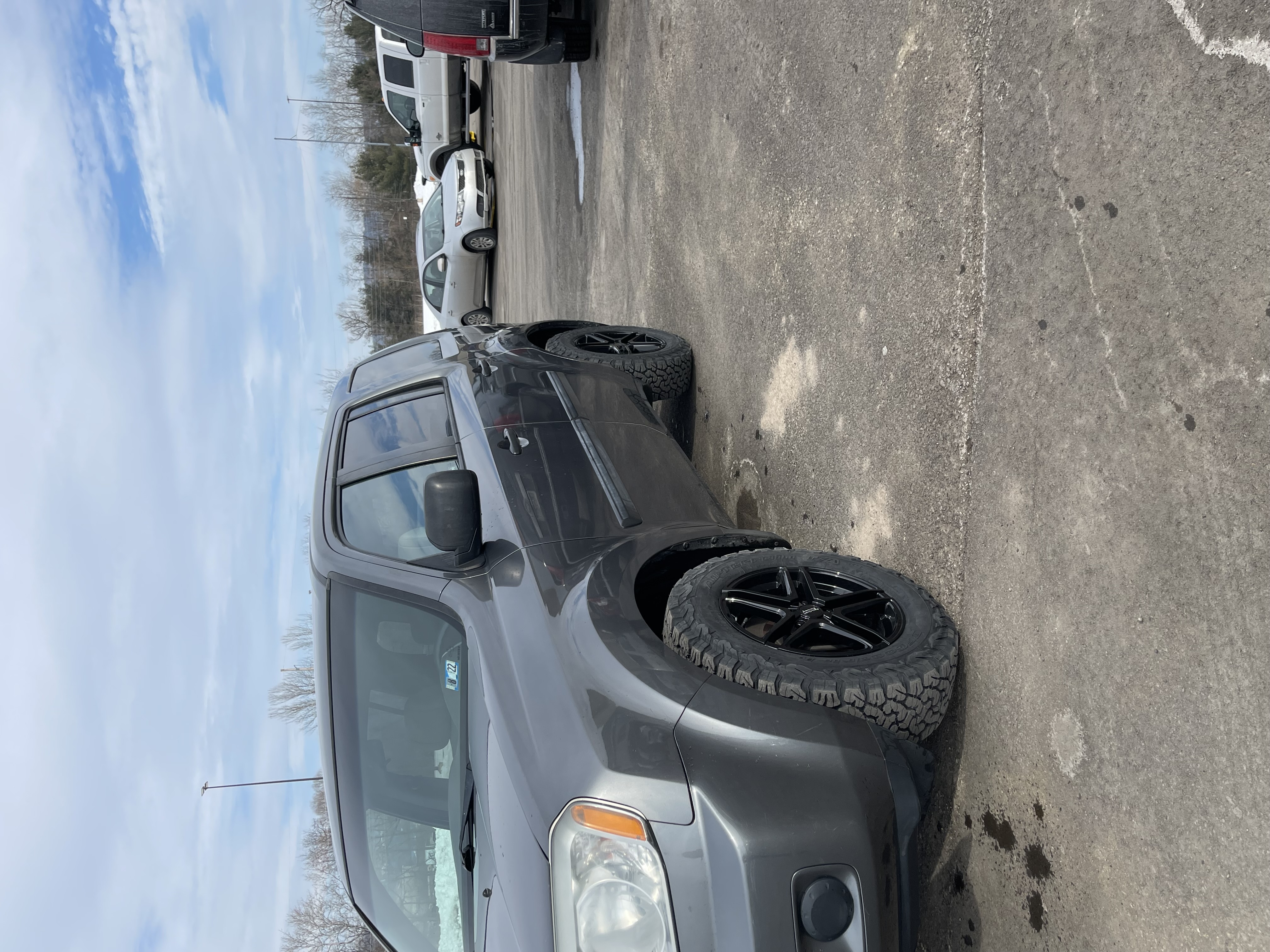 Used 2011 Honda Pilot LX image 1