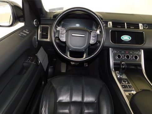 Used 2016 Land Rover Range Rover Sport HSE image 18