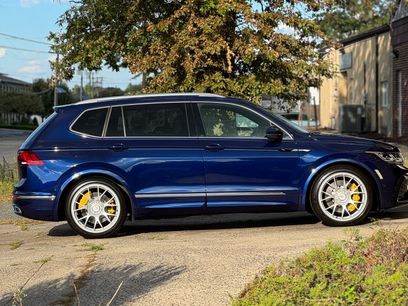 Used 2024 Volkswagen Tiguan SEL R-Line