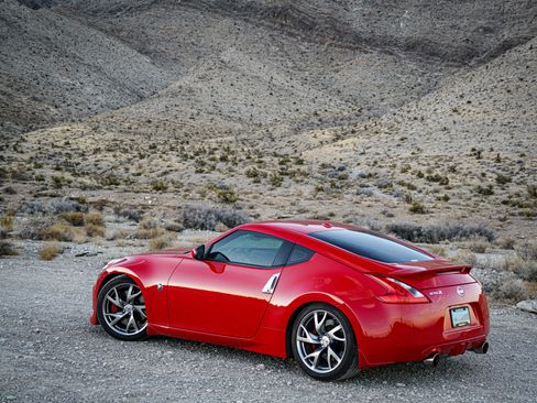 Used 2013 Nissan 370Z Touring w/ Sport Pkg image 6
