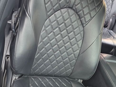 Used 2023 Toyota Highlander LE image 29