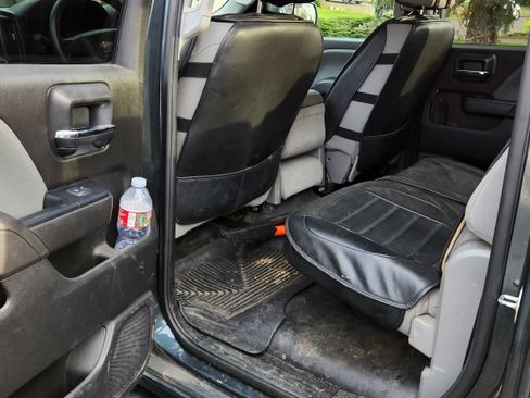 Used 2017 Chevrolet Silverado 2500 W/T w/ WT Fleet Convenience Package image 9