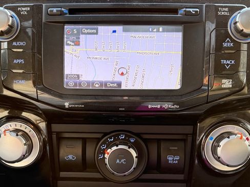 Used 2018 Toyota 4Runner TRD Off-Road Premium image 13