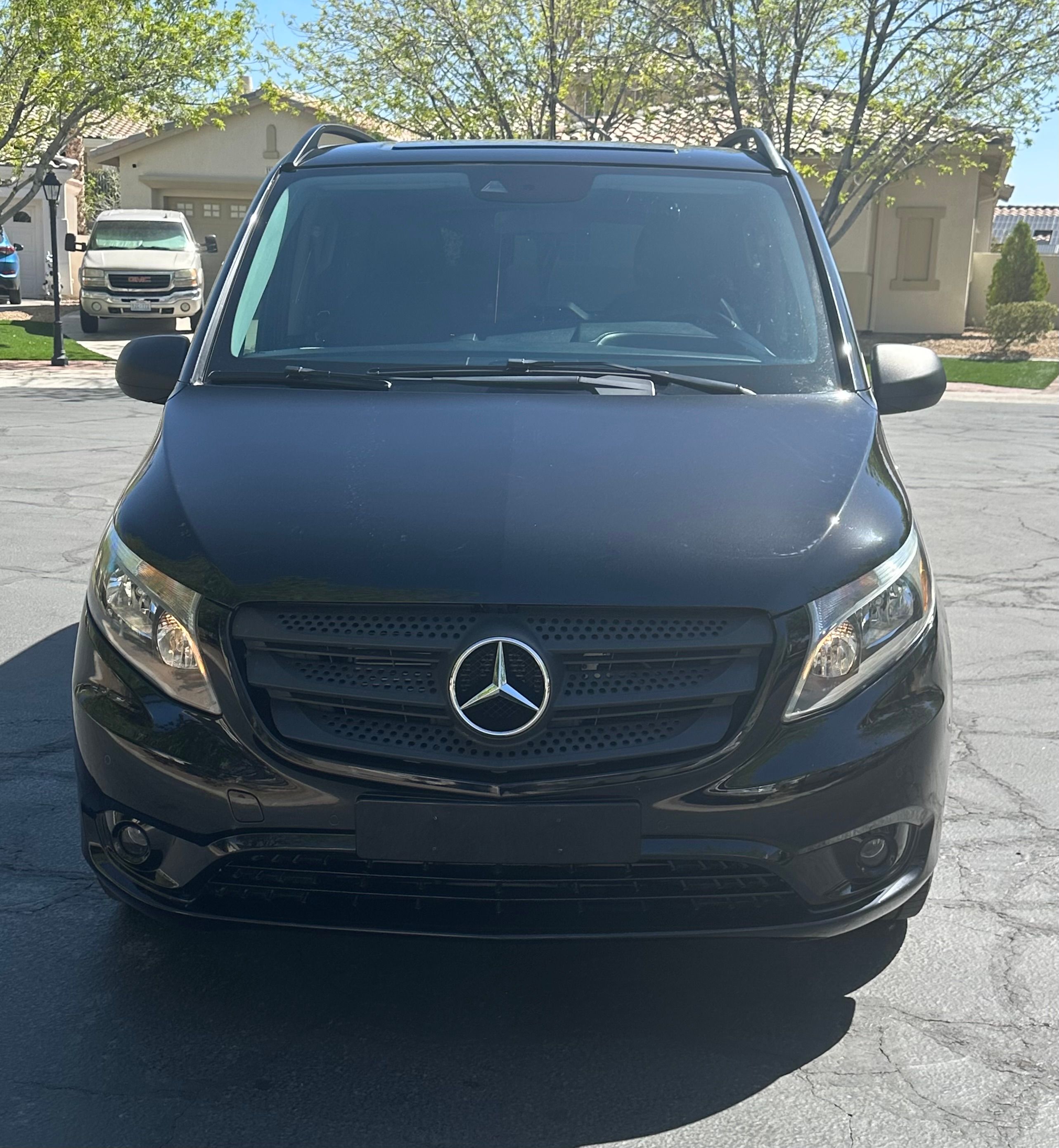 Used 2016 Mercedes-Benz Metris Passenger image 11