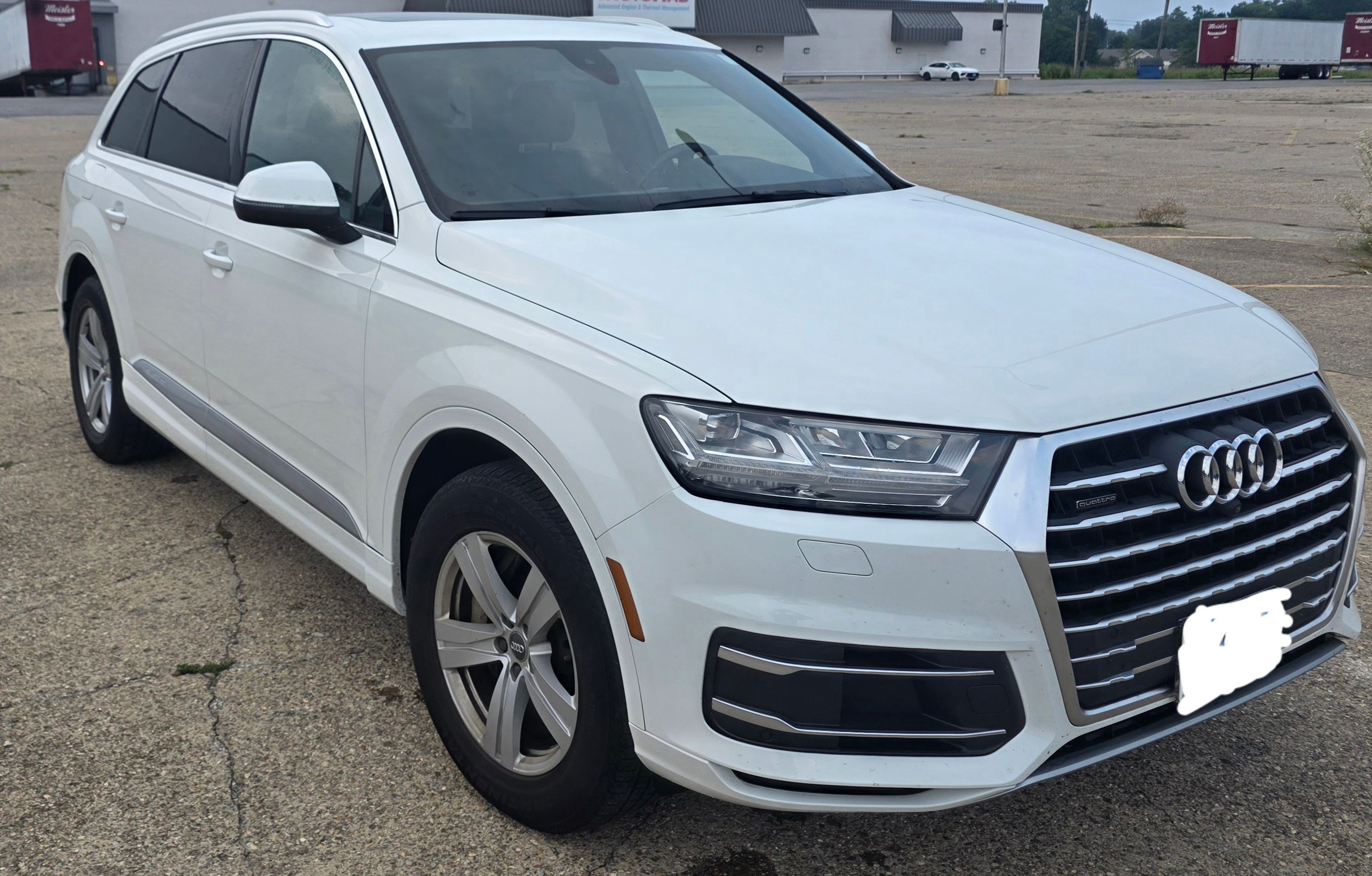 Used 2017 Audi Q7 2.0T Premium Plus AWD/4WD image 2